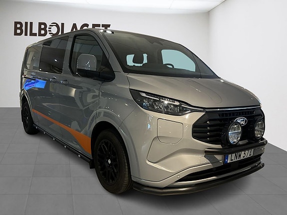 Ford Transit Custom 2 of 21