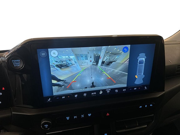 Ford Transit Custom 15 of 21