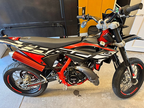 Beta RR 50 3 of 5