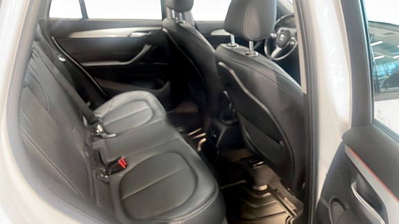 BMW X1 5 of 9