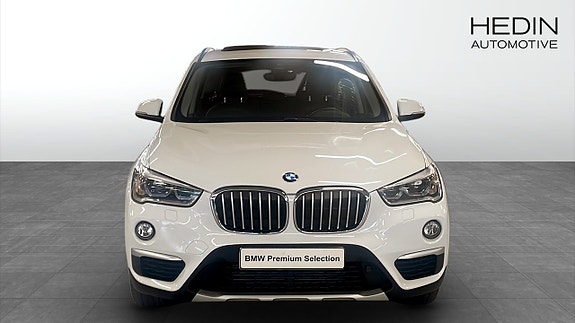 BMW X1 8 of 9