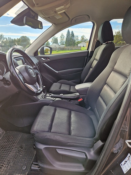 Mazda CX-5 10 of 15