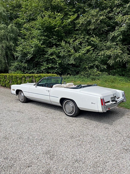 Cadillac Eldorado 2 of 5