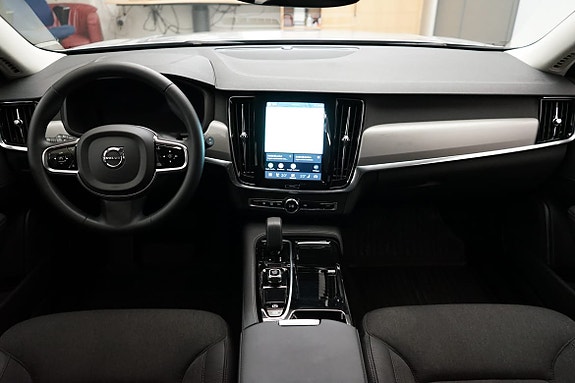 Volvo V90 6 of 20