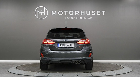 Ford Fiesta 5 of 22