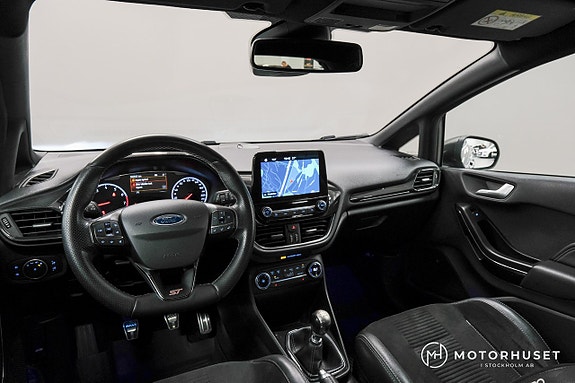 Ford Fiesta 8 of 22