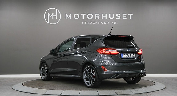 Ford Fiesta 4 of 22