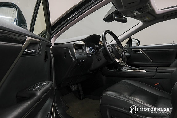 Lexus RX450h 7 of 26