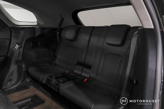 Lexus RX450h 12 of 26