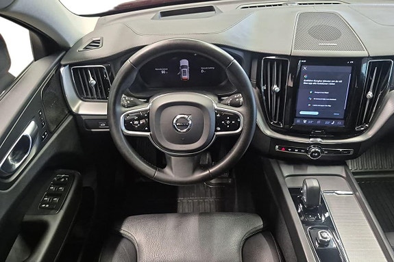 Volvo XC60 11 of 23