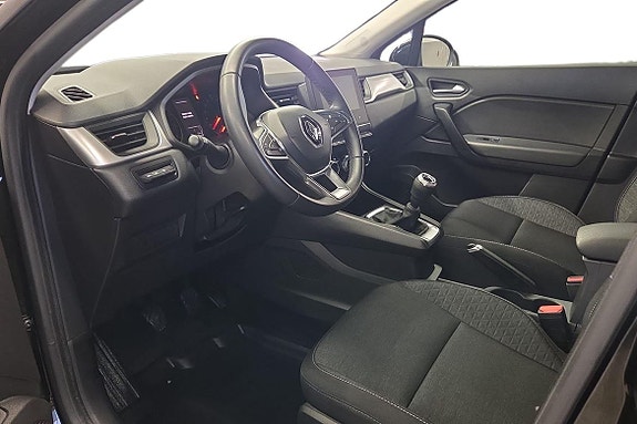 Renault Captur 14 of 21