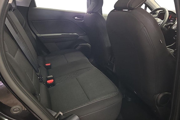Renault Captur 9 of 21
