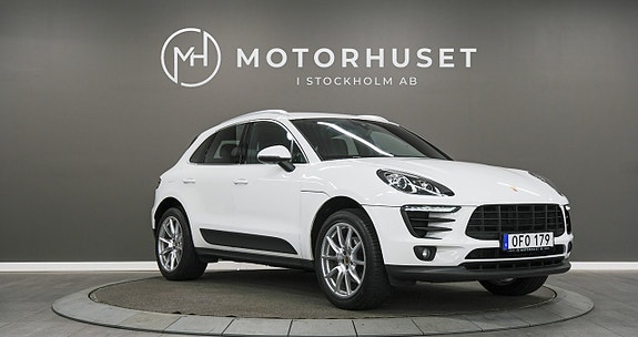 Porsche Macan 3 of 22
