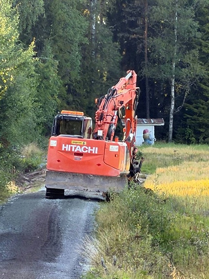 Hitachi xazis 135 2 of 3