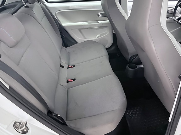 Volkswagen e-Up! 14 of 22