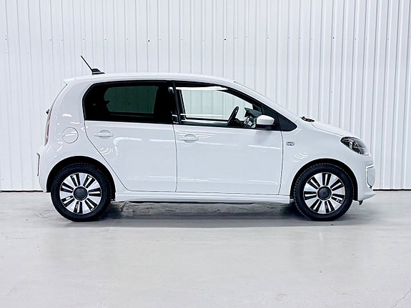 Volkswagen e-Up! 2 of 22