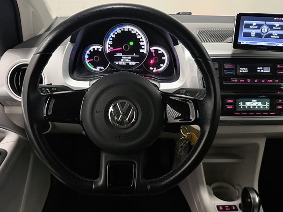 Volkswagen e-Up! 17 of 22