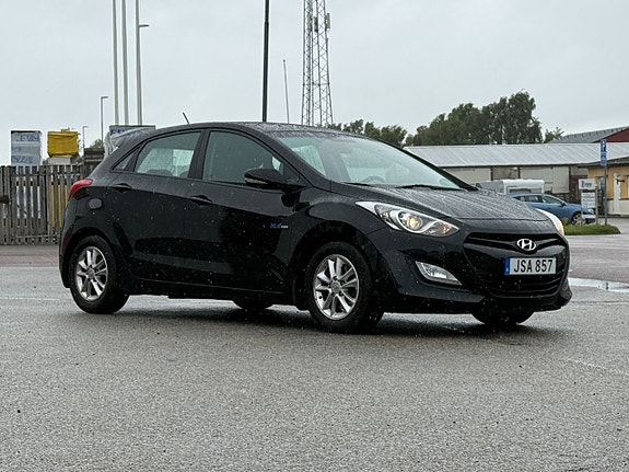 Hyundai i30 7 of 12