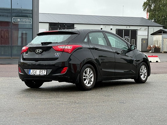 Hyundai i30 5 of 12