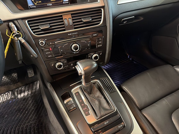 Audi A4 allroad 17 of 24