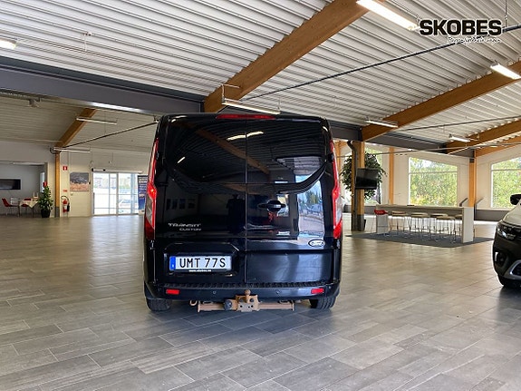 Ford Transit Custom 5 of 16