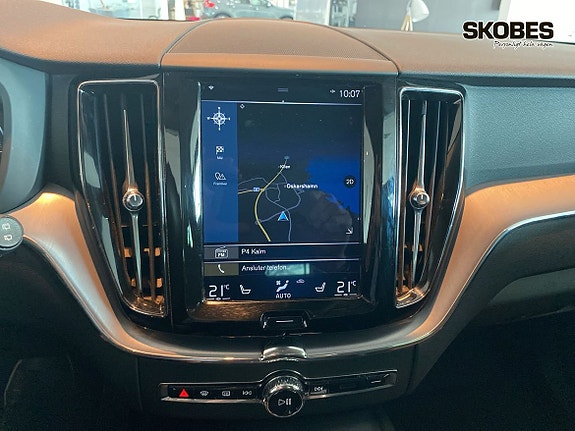Volvo XC60 15 of 22