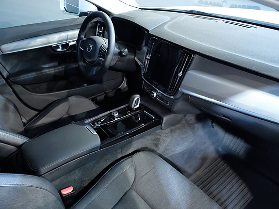 Volvo V90 6 of 10