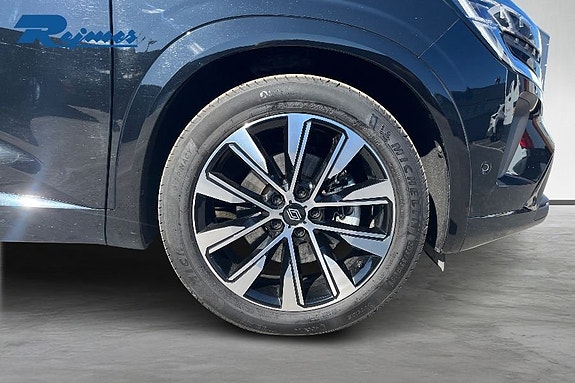 Renault Austral 17 of 20