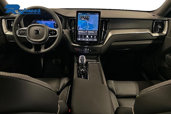 Volvo XC60 6 of 15