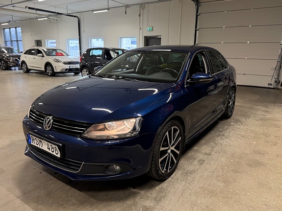 Volkswagen Jetta 6 of 16