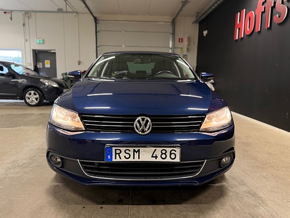 Volkswagen Jetta 7 of 16