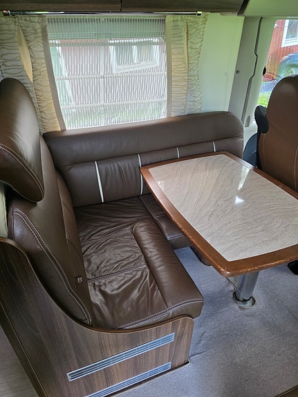 Bürstner Elegance i800 17 of 29