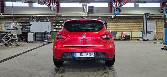 Renault Clio 9 of 9