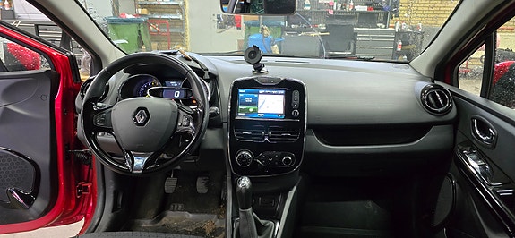 Renault Clio 4 of 9