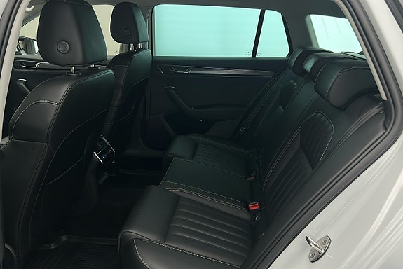 Skoda Superb 13 of 27