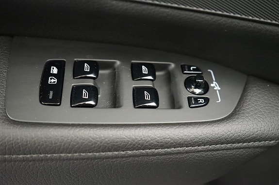 Volvo V90 12 of 16
