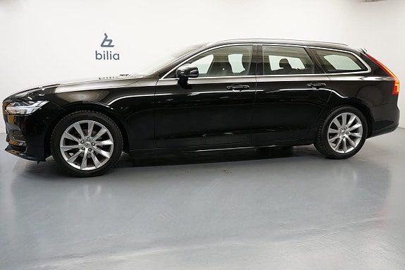 Volvo V90 2 of 16