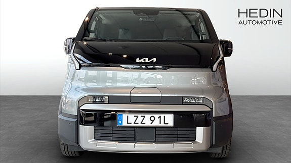 Kia PV5 8 of 13