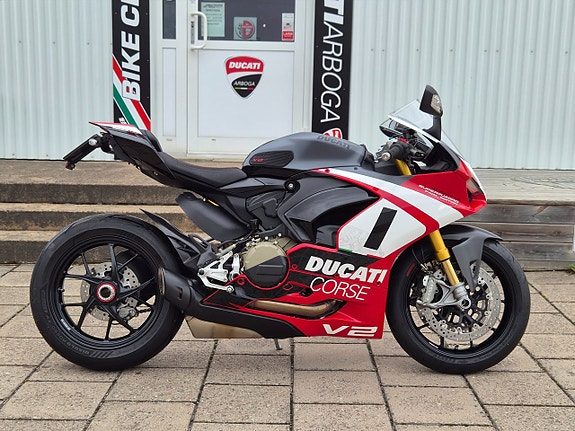 Ducati Panigale V2 Final Edition 2 of 11