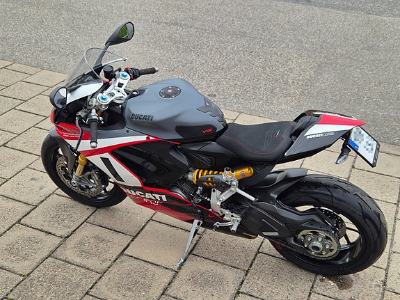 Ducati Panigale V2 Final Edition 6 of 11