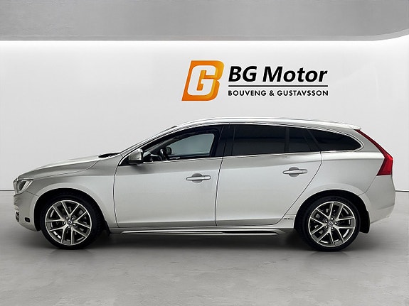 Volvo V60 7 of 21
