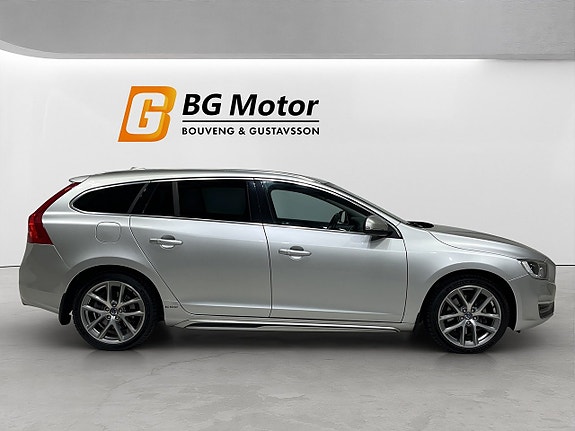 Volvo V60 3 of 21