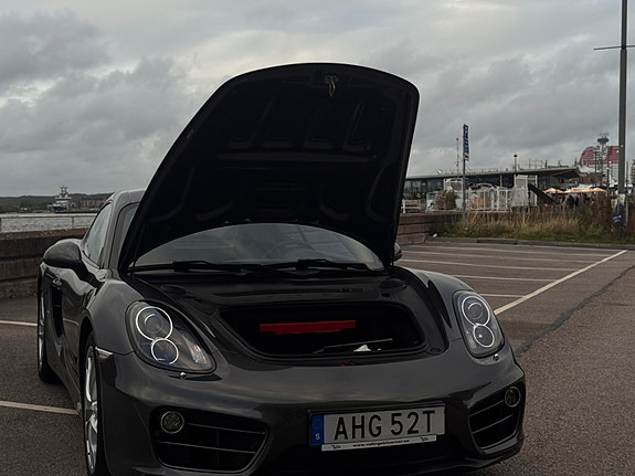 Porsche Cayman 6 of 8