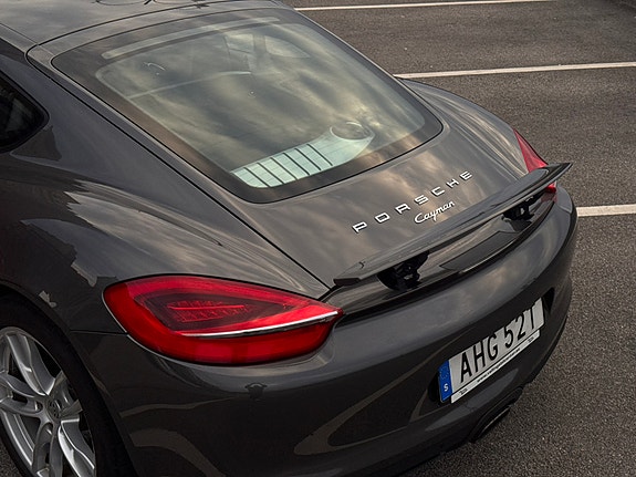 Porsche Cayman 3 of 8