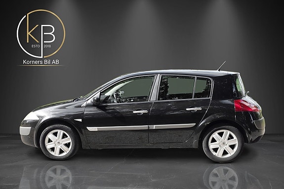 Renault Megane 5 of 11