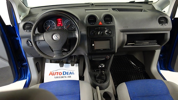 Volkswagen Caddy 10 of 14