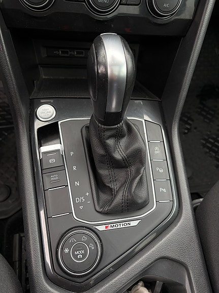Volkswagen Tiguan 19 of 26