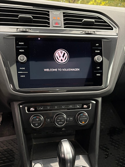 Volkswagen Tiguan 22 of 26