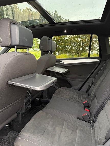 Volkswagen Tiguan 17 of 26