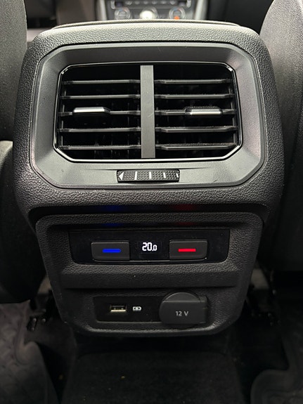 Volkswagen Tiguan 25 of 26